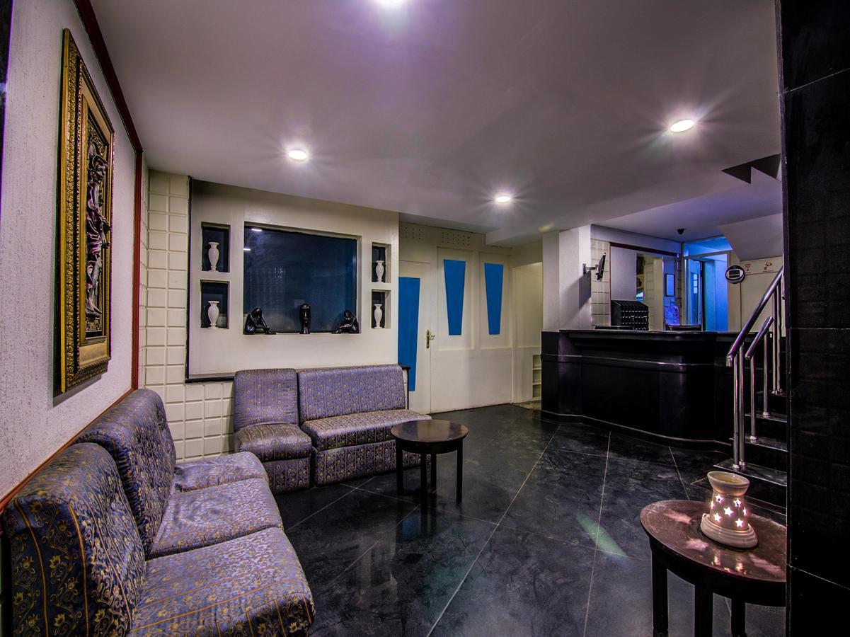 Hotel Golden Gates Bangalore Luaran gambar